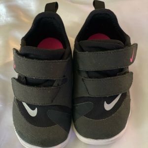 Nike Free Toddler 6c